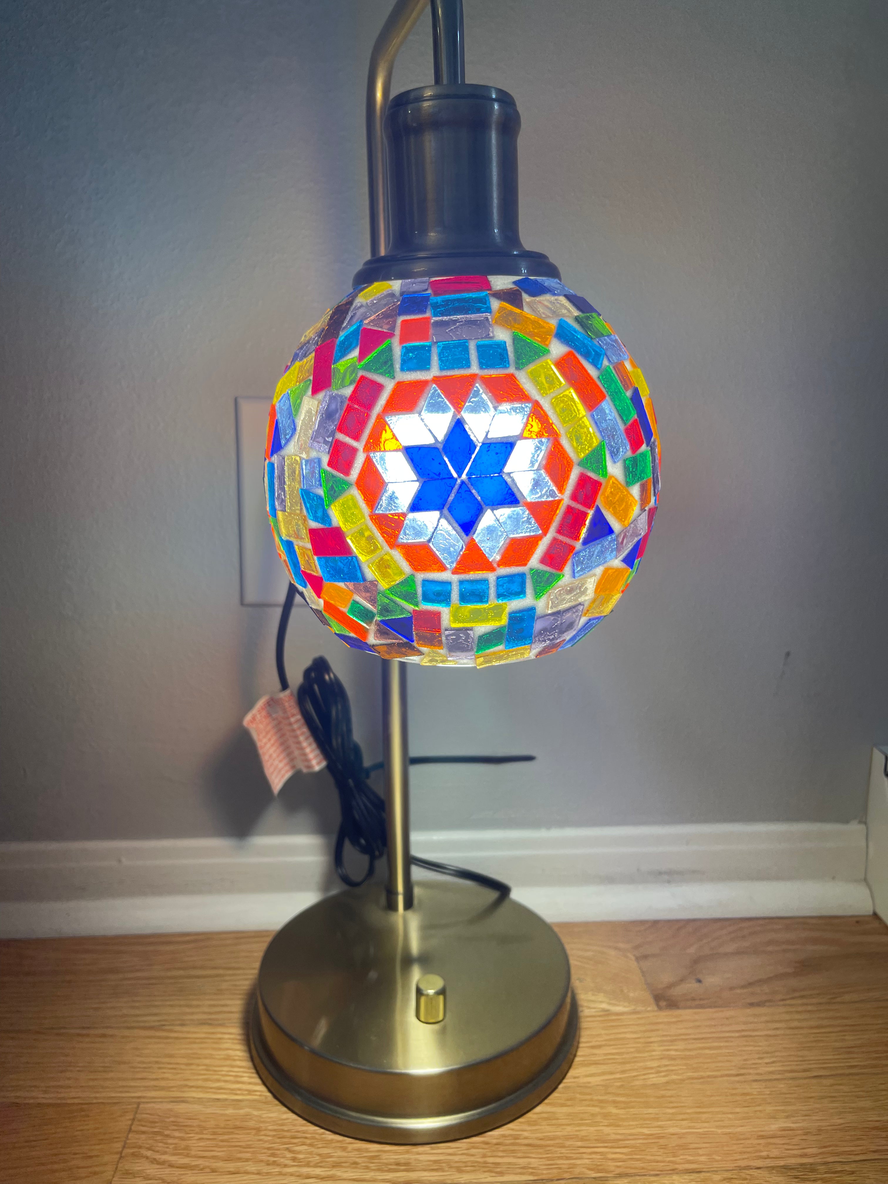 Mosaic desktop lamp